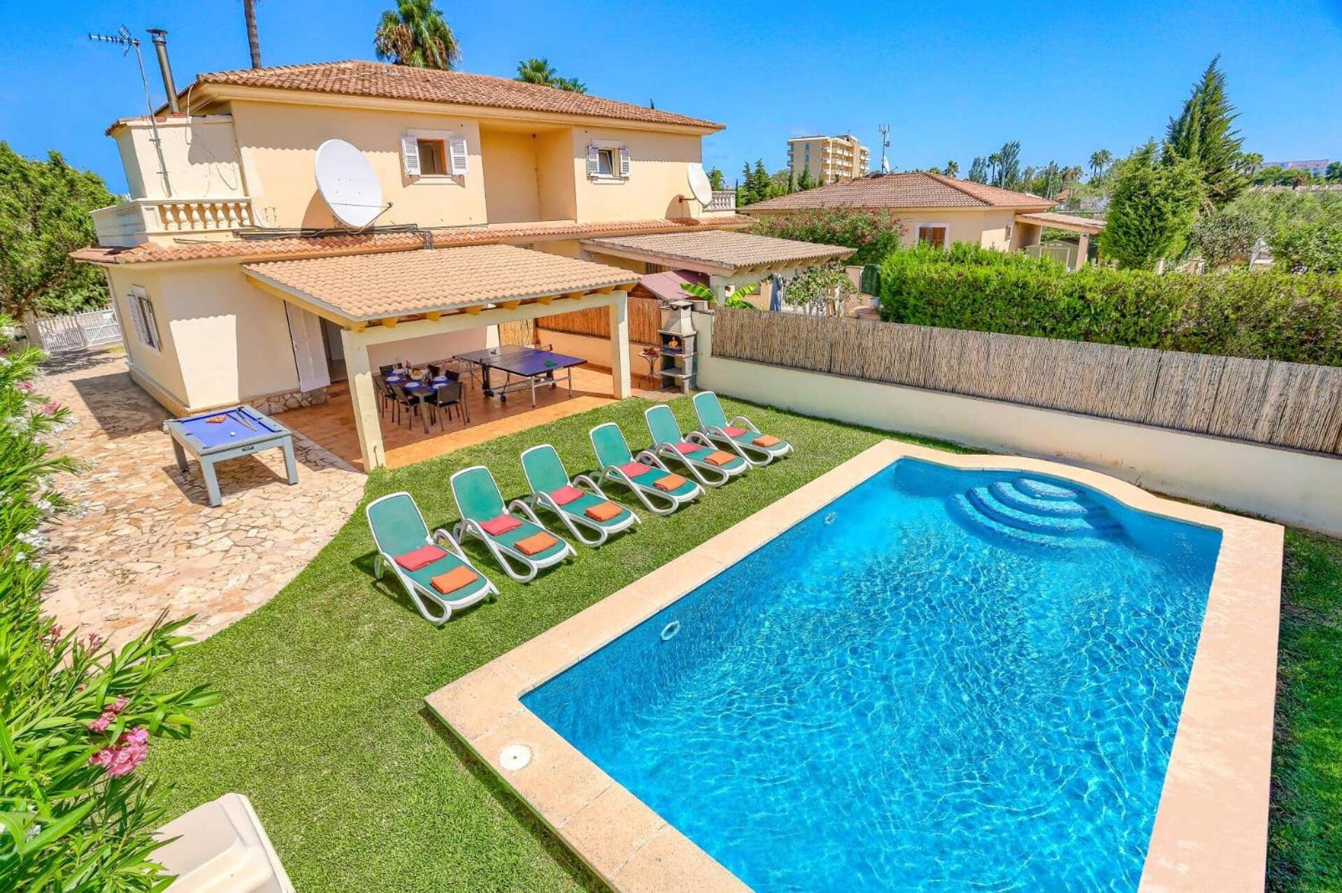 Villa Garcia By